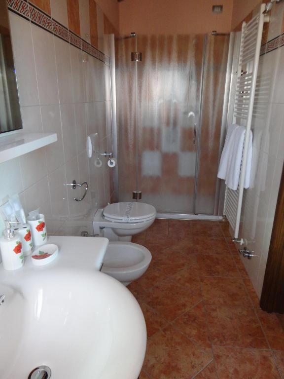 Bed and Breakfast Da Fabiana Bossolasco Zimmer foto